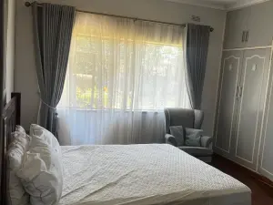 3 Bedroom House to Rent in Alexandra Park