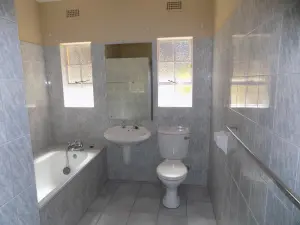 Townhouse/Complex/Cluster to Rent in Highlands