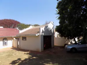Townhouse/Complex/Cluster to Rent in Highlands