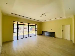 3 Bedroom House to Rent in Greendale