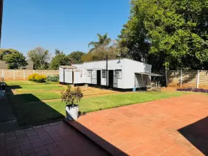 Commercial Property to Rent in Gunhill