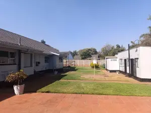 4 Bedroom House to Rent in Gunhill