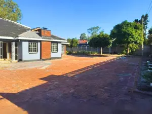 5 Bedroom House to Rent in Chadcombe