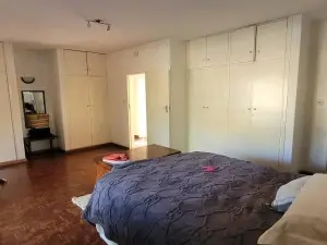 4 Bedroom House to Rent in Greendale