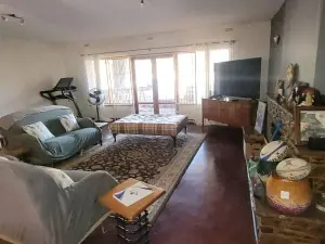 4 Bedroom House to Rent in Greendale