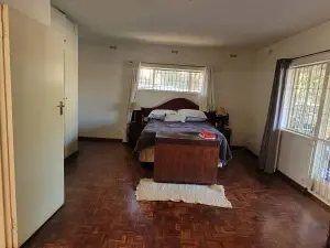 4 Bedroom House to Rent in Greendale