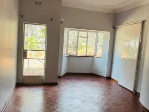 Warehouse/Industrial to Rent in Chisipite