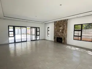 6 Bedroom House to Rent in Kambanji