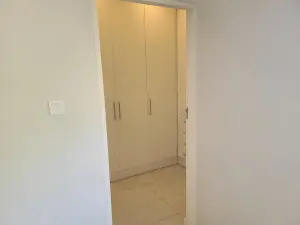 Flat/Apartment to Rent in Avondale