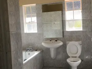 Townhouse/Complex/Cluster to Rent in Highlands
