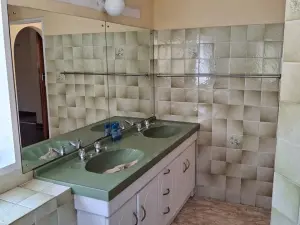 4 Bedroom House to Rent in Greendale