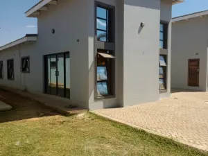Townhouse/Complex/Cluster for Sale