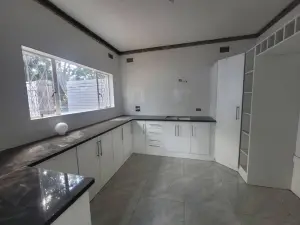 3 Bedroom House to Rent in Mount Pleasant