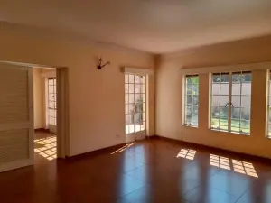 Townhouse/Complex/Cluster to Rent in Avenues