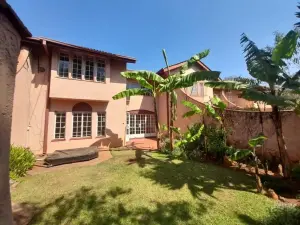 Townhouse/Complex/Cluster to Rent in Avenues