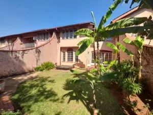Townhouse/Complex/Cluster to Rent in Avenues