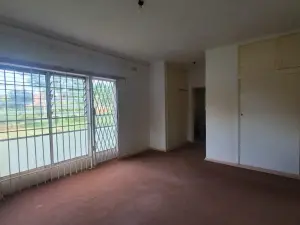 4 Bedroom House to Rent in Greendale North