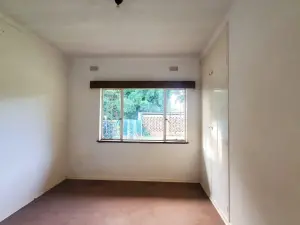 4 Bedroom House to Rent in Greendale North