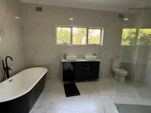 4 Bedroom House to Rent in Borrowdale Brooke