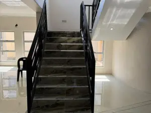 4 Bedroom House to Rent in Borrowdale Brooke