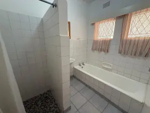 Townhouse/Complex/Cluster to Rent in Mount Pleasant