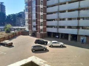 Flat/Apartment to Rent in Avenues