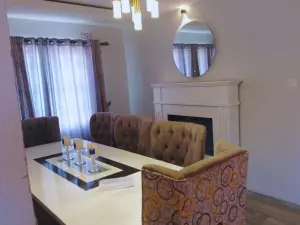 3 Bedroom House to Rent in Mount Pleasant