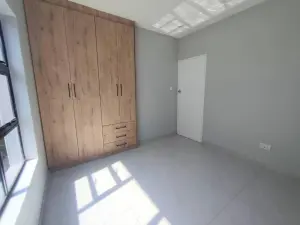 Townhouse/Complex/Cluster to Rent in Marlborough