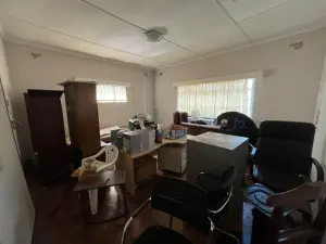 Commercial Property to Rent in Highlands