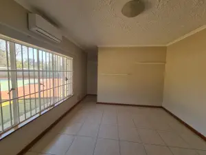 4 Bedroom House to Rent in Mount Pleasant
