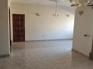 4 Bedroom House to Rent in Westgate