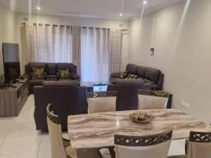 Townhouse/Complex/Cluster to Rent in Greendale North