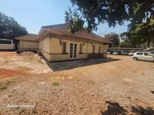 Commercial Property to Rent in Milton Park