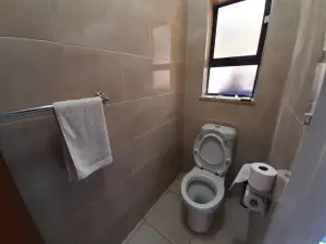 Flat/Apartment to Rent in Avondale