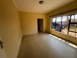 Townhouse/Complex/Cluster to Rent in Hogerty Hill