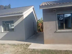 Townhouse/Complex/Cluster to Rent in Hillside