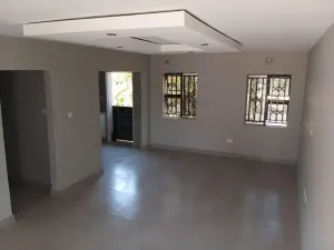 Townhouse/Complex/Cluster to Rent in Hillside