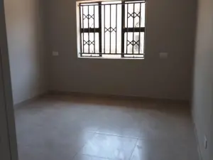 Townhouse/Complex/Cluster to Rent in Hillside