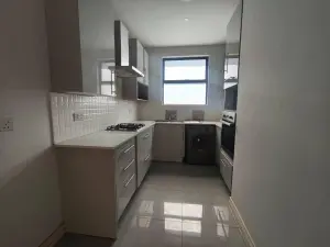 Townhouse/Complex/Cluster to Rent in Marlborough