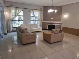 4 Bedroom House to Rent in Borrowdale Brooke