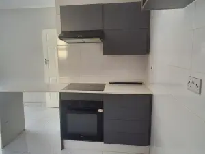Townhouse/Complex/Cluster to Rent in Bluff Hill