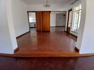4 Bedroom House to Rent in Alexandra Park
