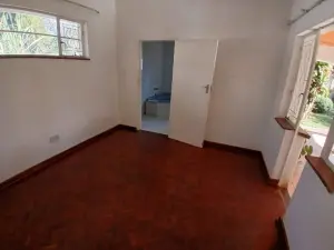 4 Bedroom House to Rent in Alexandra Park