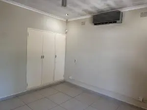 Flat/Apartment to Rent in Greystone Park