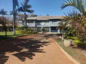 7 Bedroom House to Rent in Greystone Park
