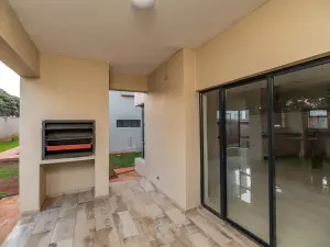 Flat/Apartment to Rent in Helensvale