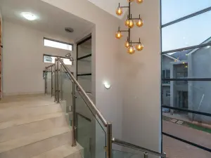 Flat/Apartment to Rent in Helensvale