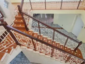 5 Bedroom House to Rent in Emerald Hill
