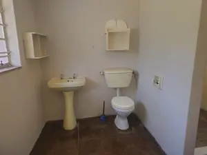 1 Bedroom Cottage/Garden Flat to Rent in Greendale