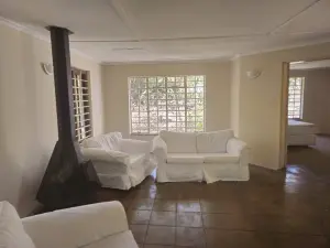 1 Bedroom Cottage/Garden Flat to Rent in Greendale